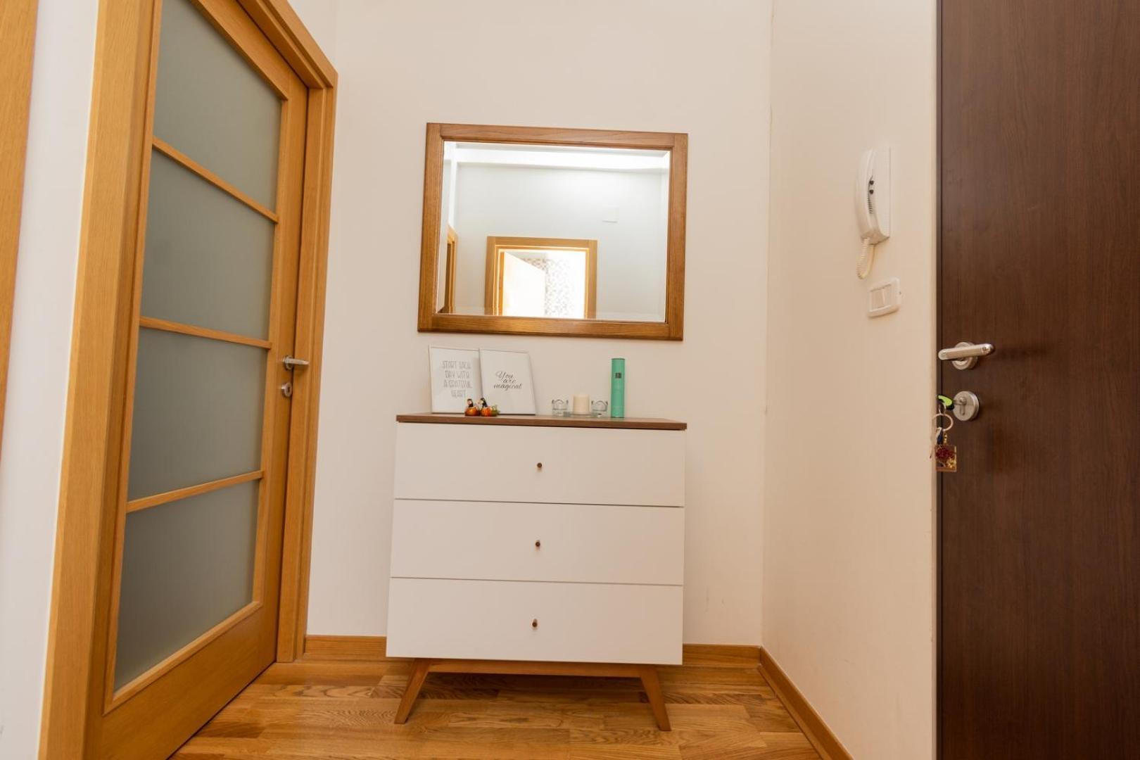 Lux City Apartment With Parking Podgorica Exterior photo
